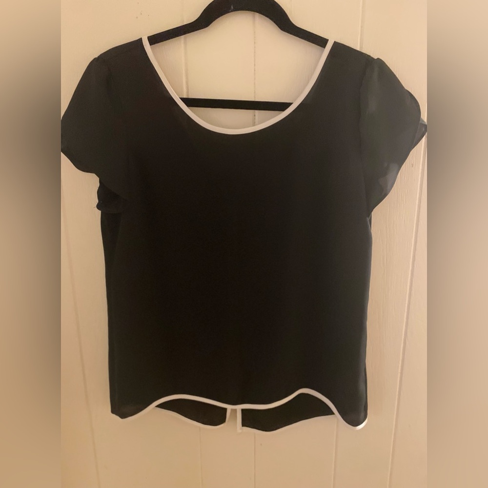 Heartsoul Top Shirt Blouse Black/White Sheer Open-Back Bow Accent Women's Size M